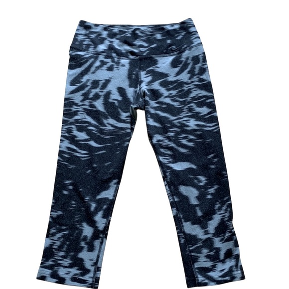 Nike Capri’s Size XS - Picture 3 of 4